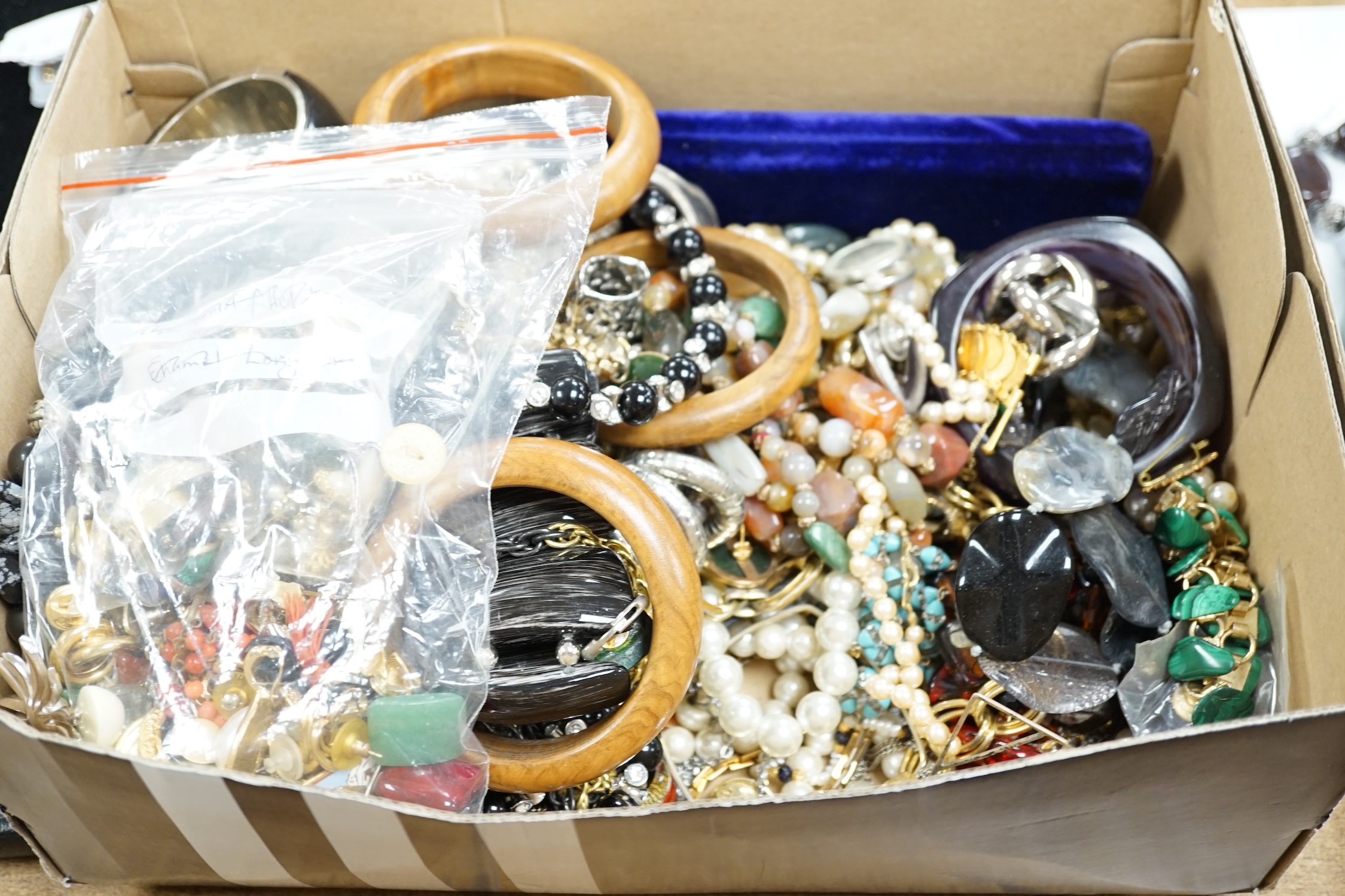 A large collection of assorted costume jewellery.